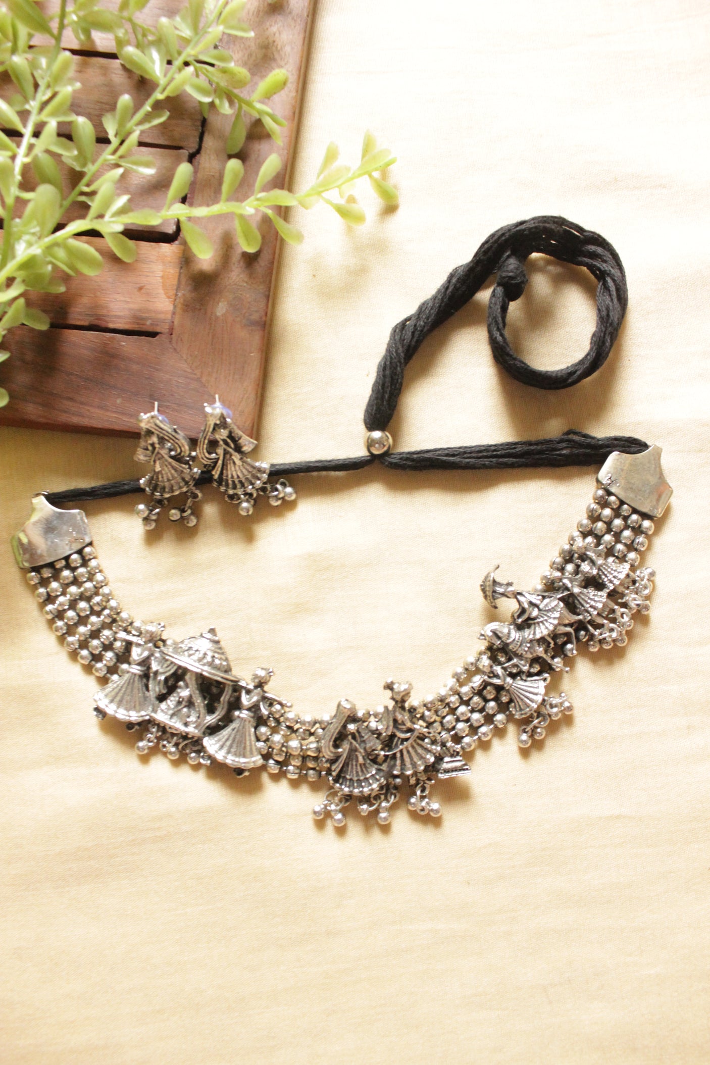 Doli & Baraat Oxidised Silver Adjustable Length Choker Necklace Set with Stud Earrings