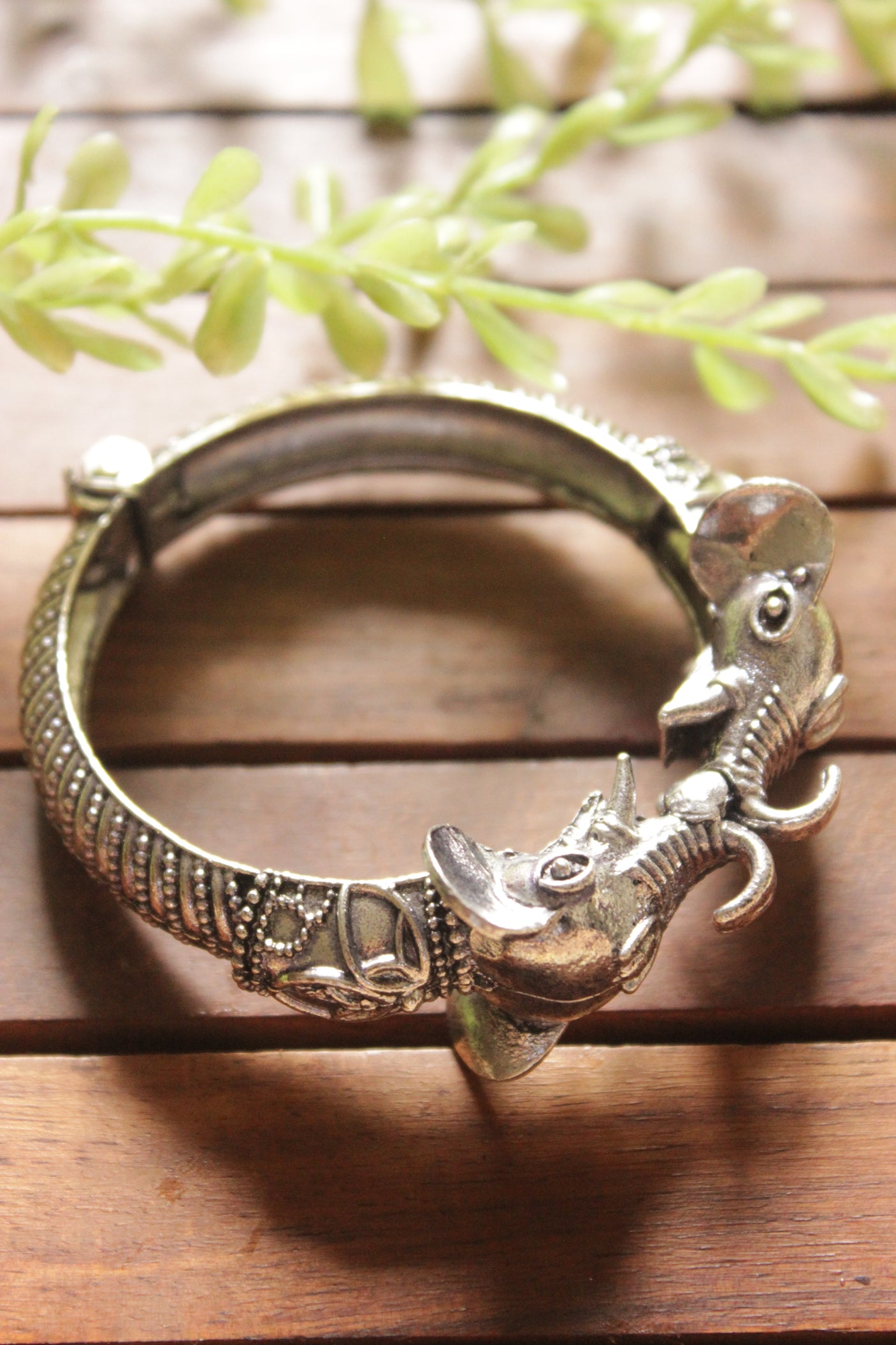 Elephant Motif Adjustable Length Oxidised Silver Finish Bracelet/Kada