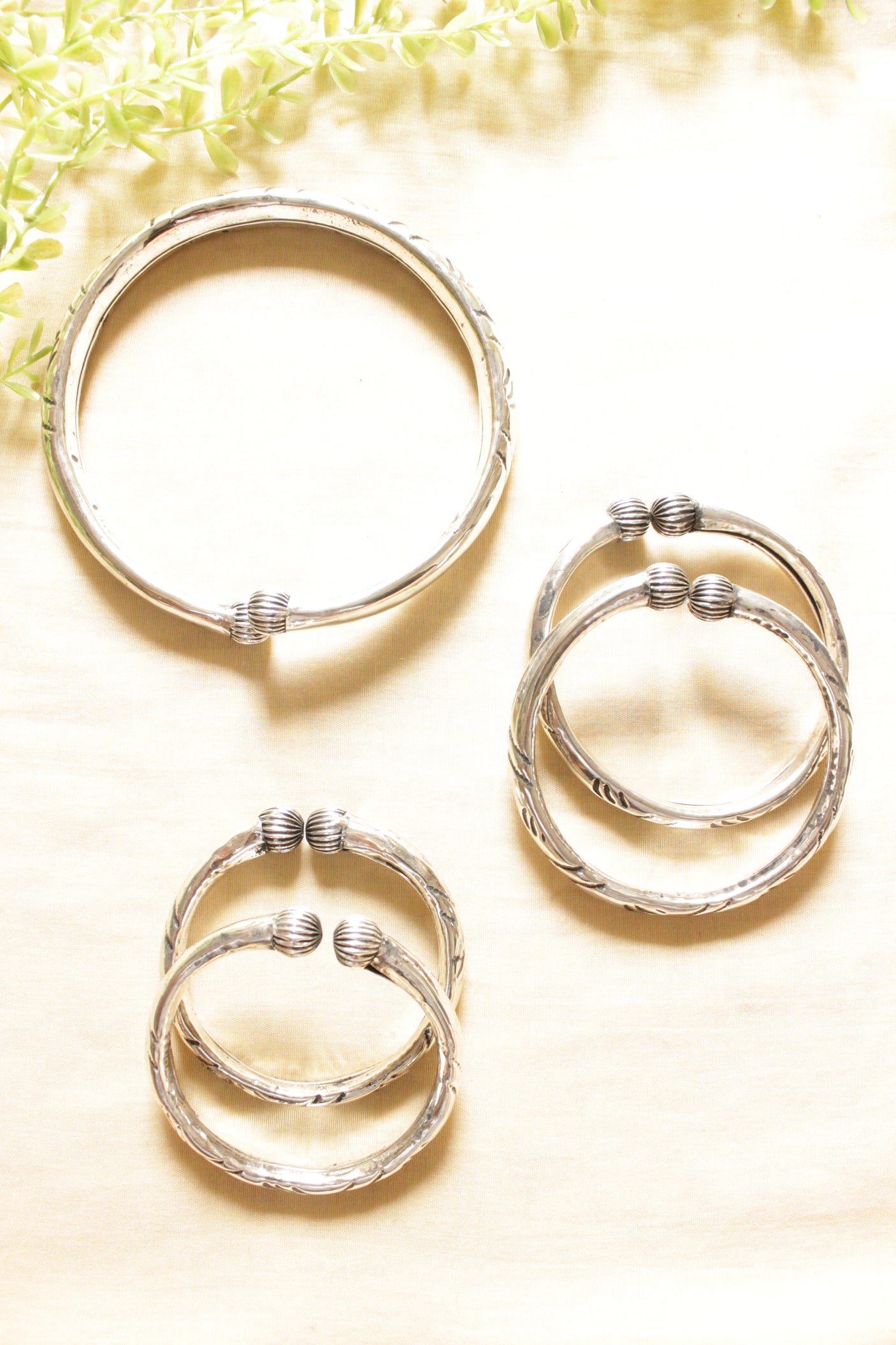 Set of 3 - Engraved Silver Hasli Necklace, 2 Bracelets and 2 Anklets