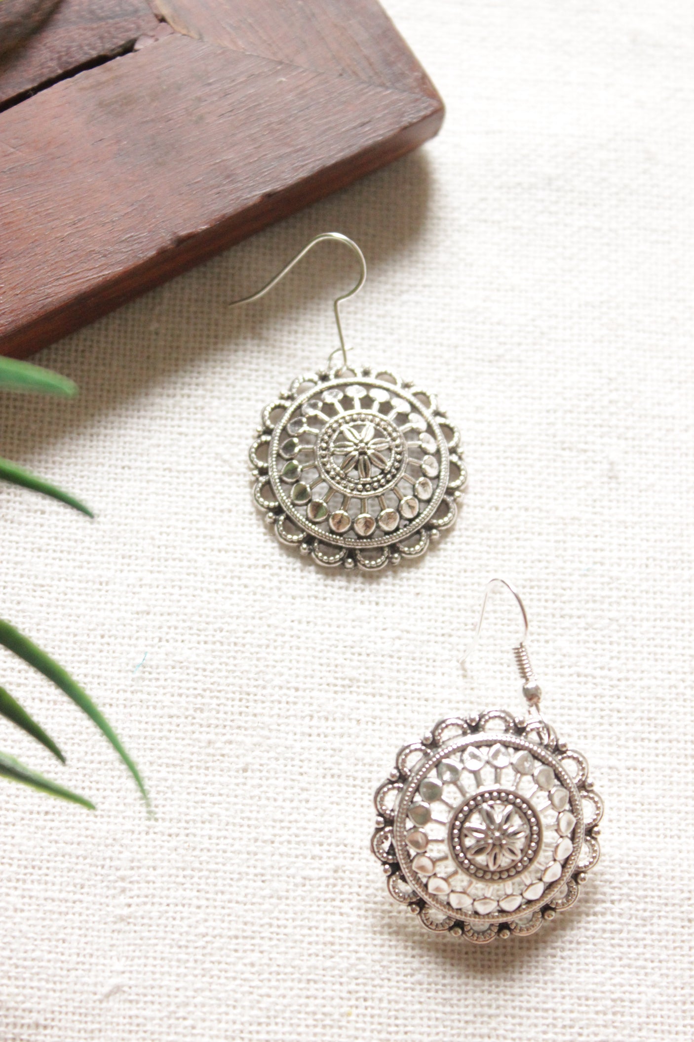 3-Layer Yellow Fabric Wrapped Around Rope Necklace Set Embellished with Metal Charms