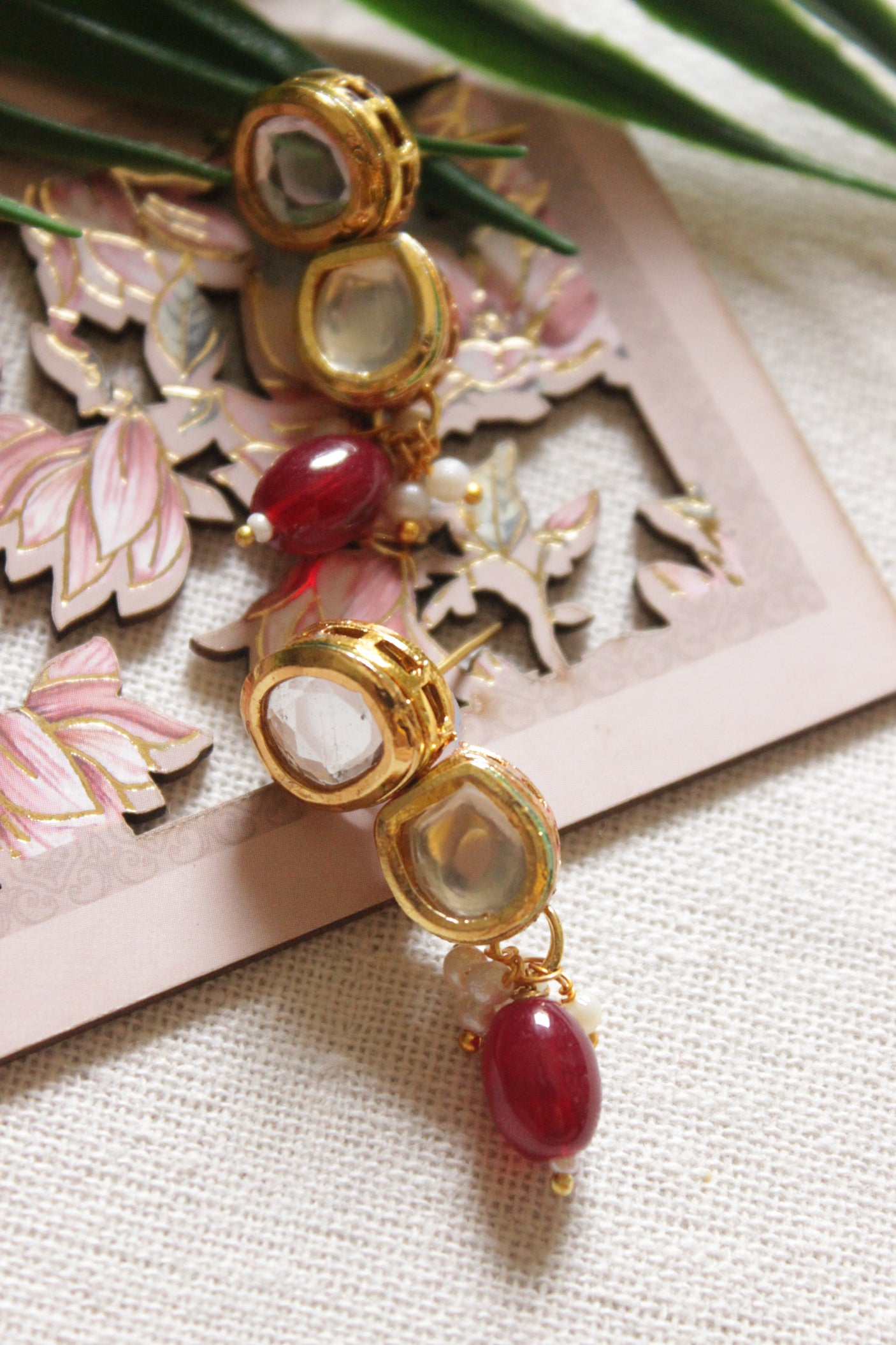 3 Layer Red Green & White Festive Adjustable Length Polki Necklace Set