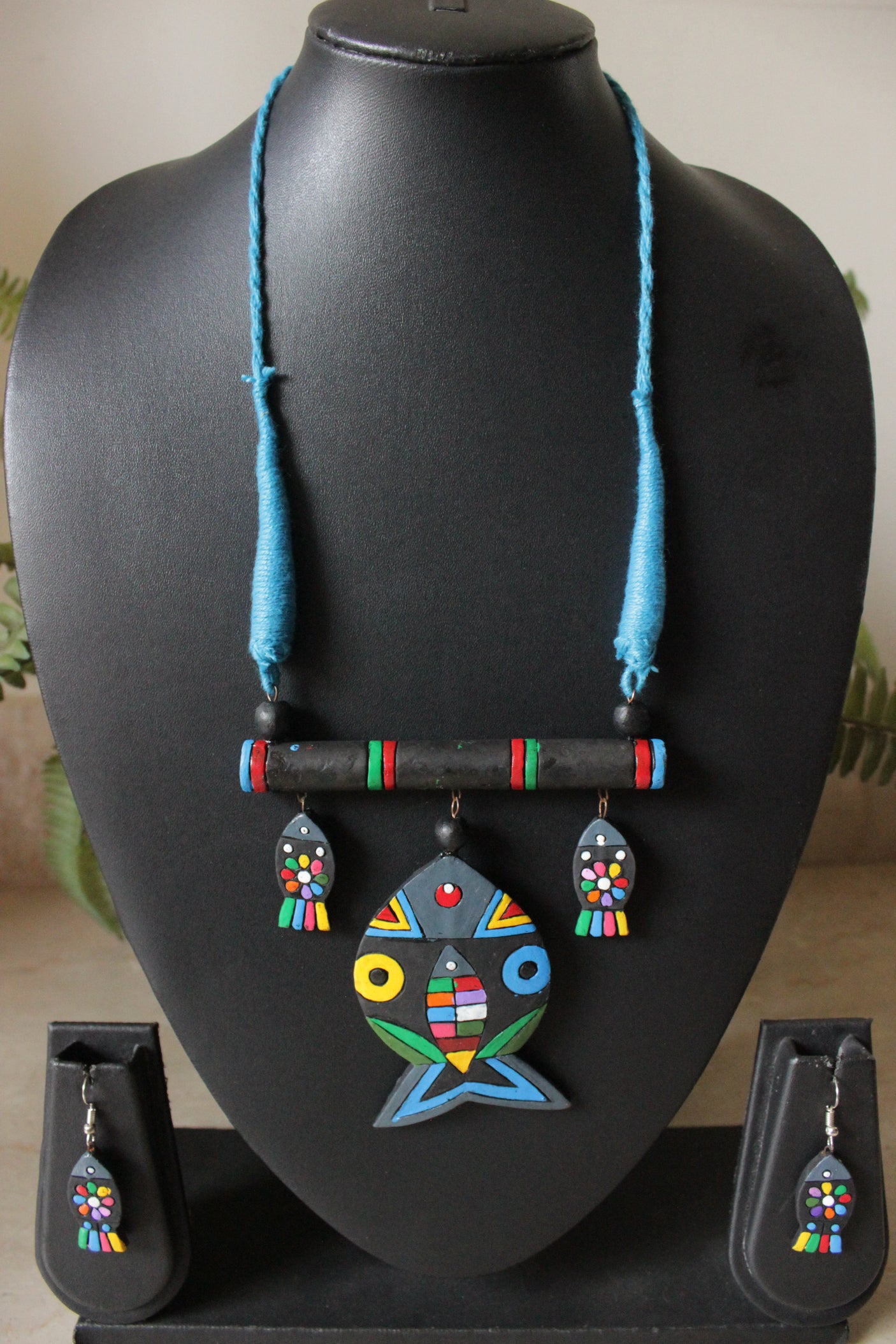 Terracotta Clay Hand Painted Fish Motif Adjustable Length Necklace Set