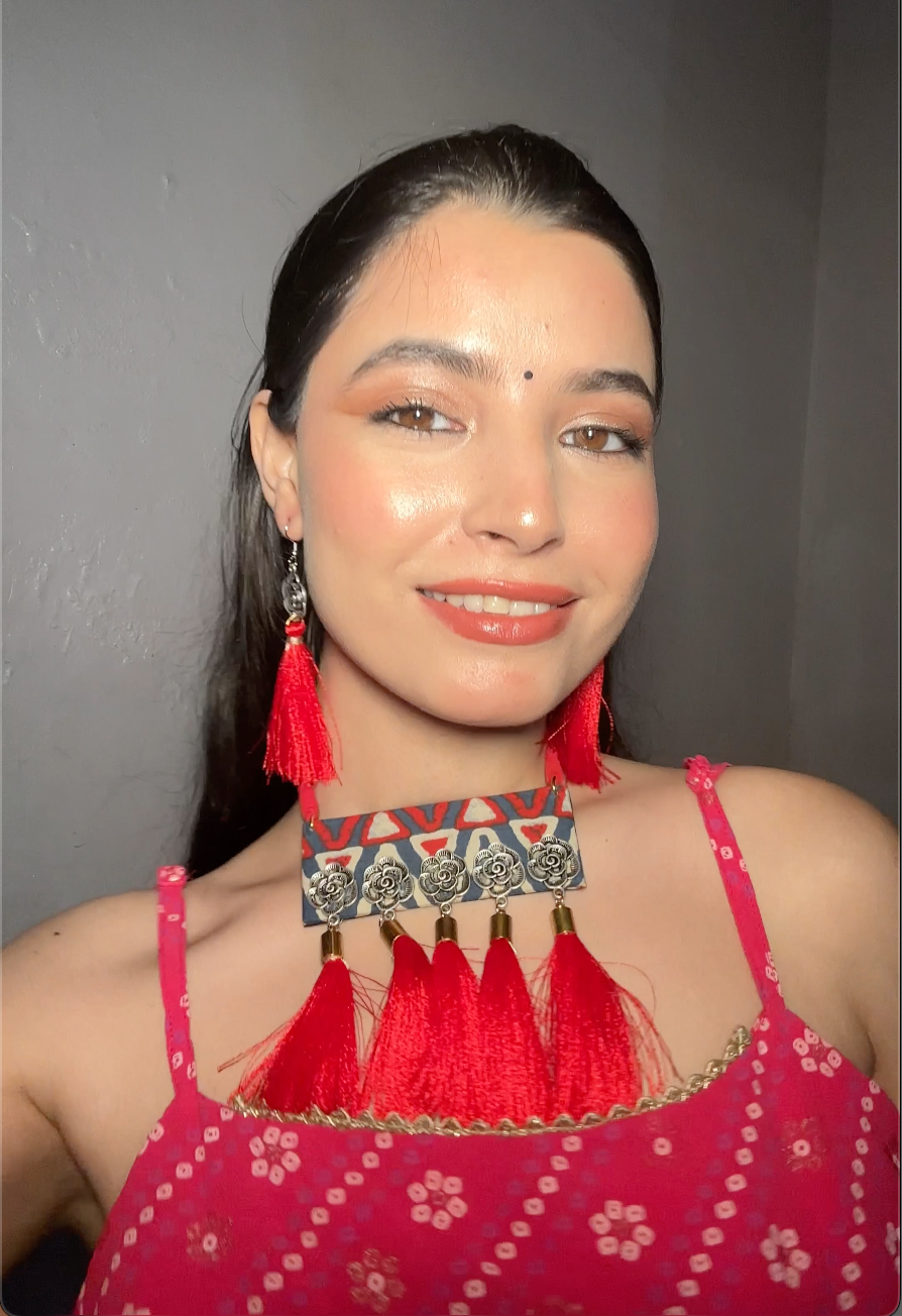 Indigo & Red Fabric Necklace Set with Thread Closure