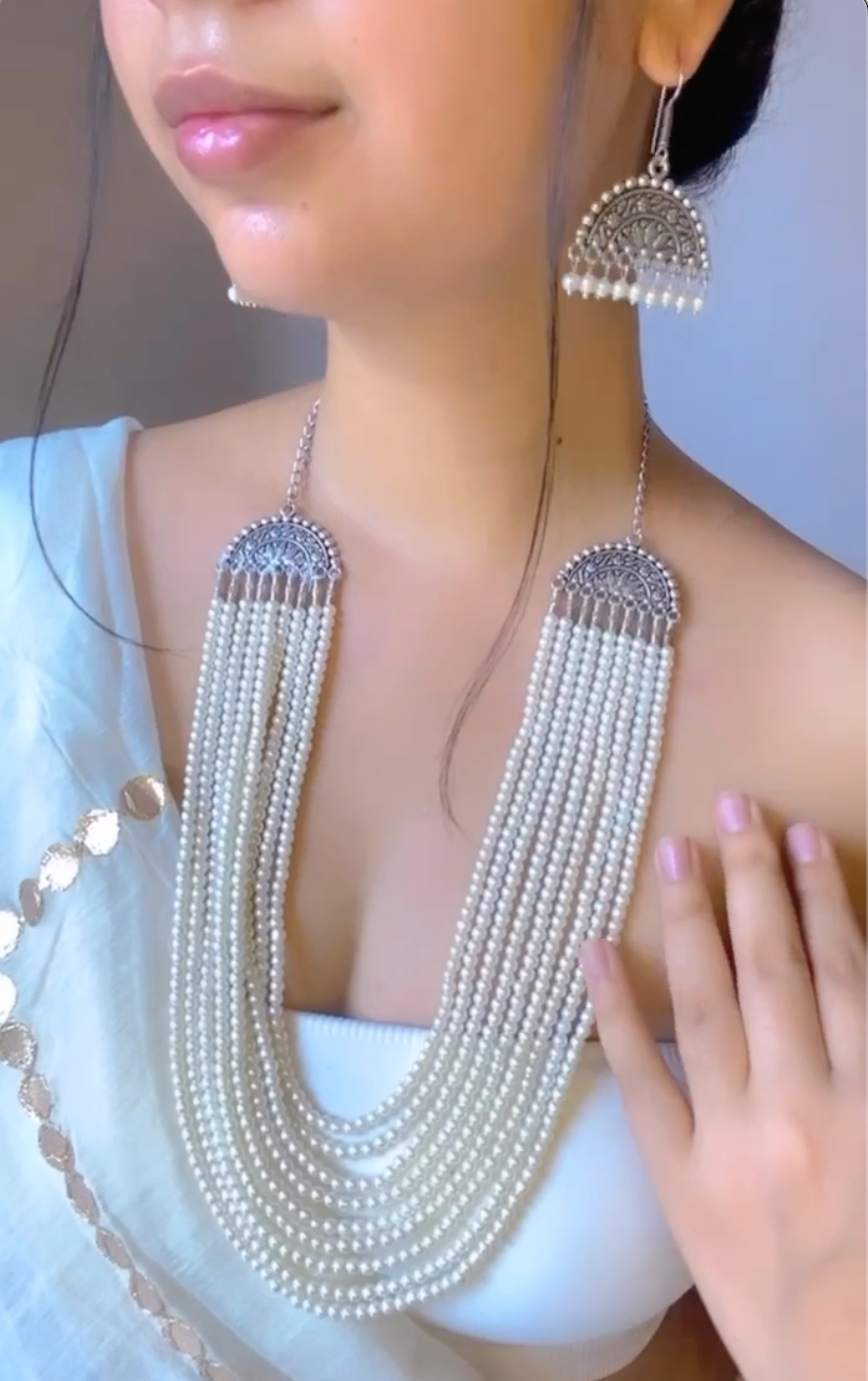 Multi layered White Pearl Beaded Necklace Set