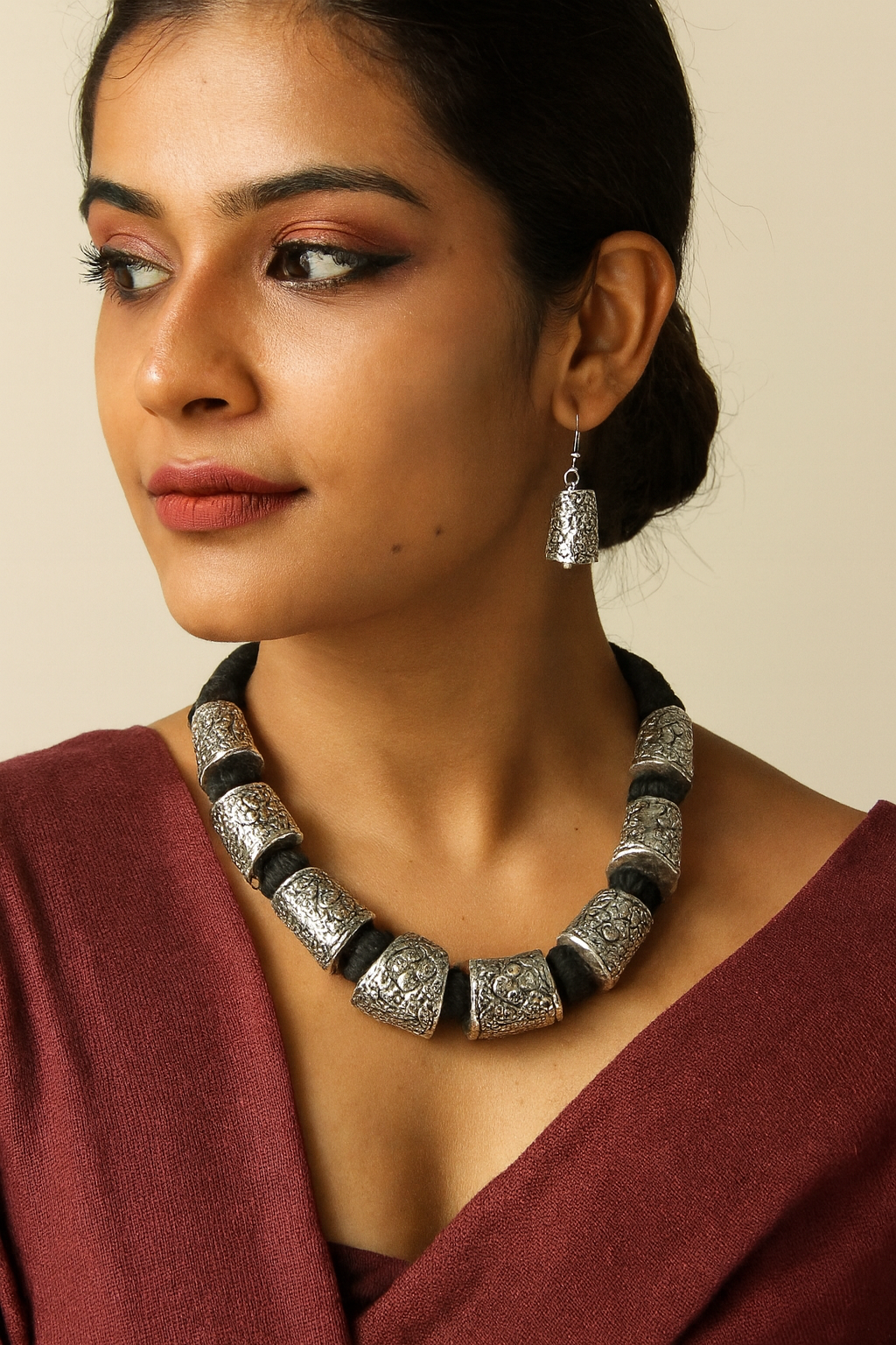 Intricately Detailed Metal Accents Braided with Black Fabric Threads Necklace Set