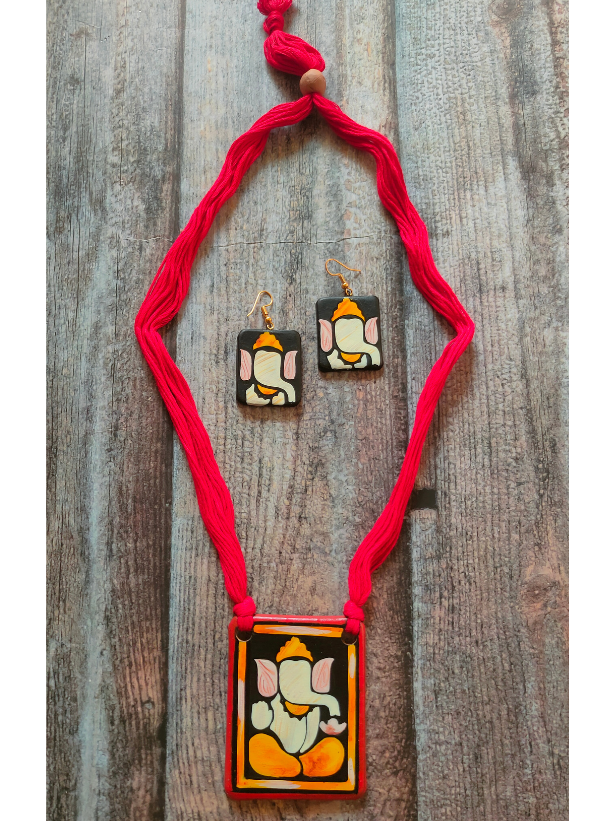 Handmade Ganesha Terracotta Necklace Set with Red Thread Closure