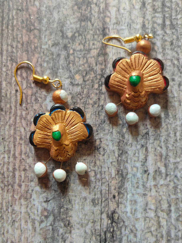 Peacock Shape Handmade Terracotta Clay Necklace Set with Thread Closure