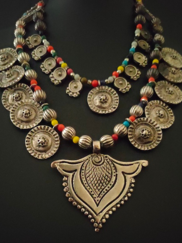 2 Layer Metal and Multi-Color Beads Necklace