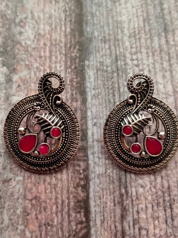 Oxidised Silver Choker Necklace Set with Rhinestones and Red Beads