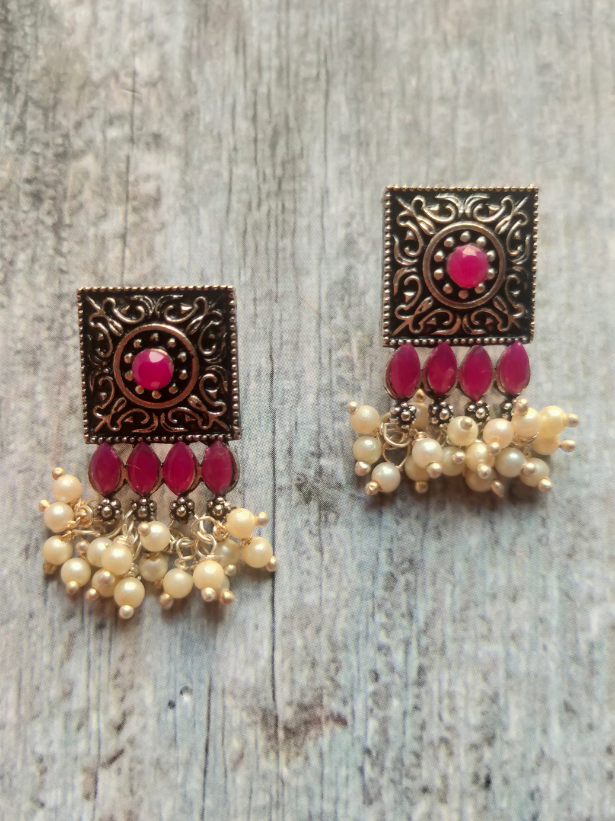 Choker Necklace Set with Embedded Stones and Beads