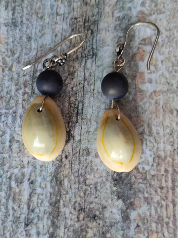 Buddha Printed Pure Marble Necklace Set with Shells and Thread Closure