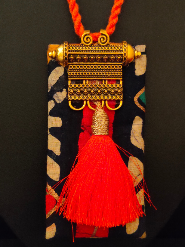 Indigo & Red Fabric Necklace Set with Metal Pendant