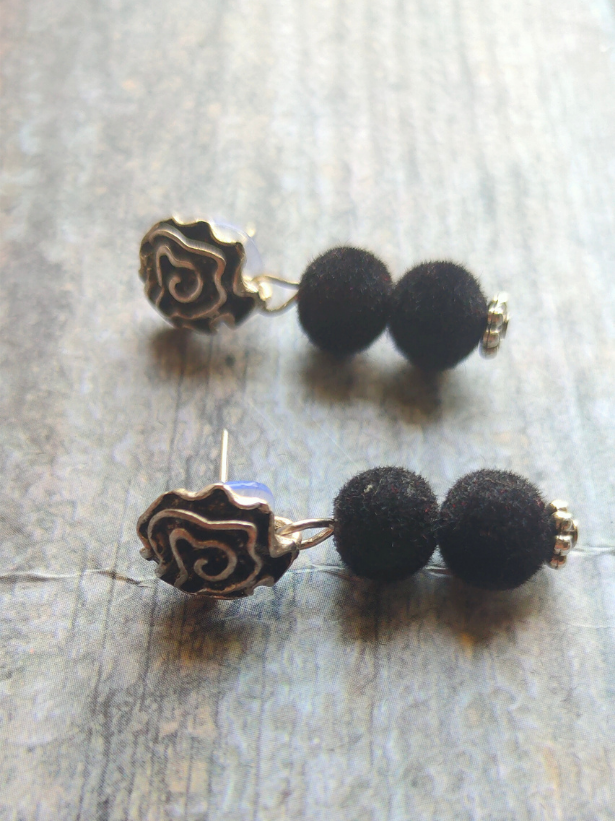 2 Layer Necklace Set with Fabric Beads and Metal Pendant