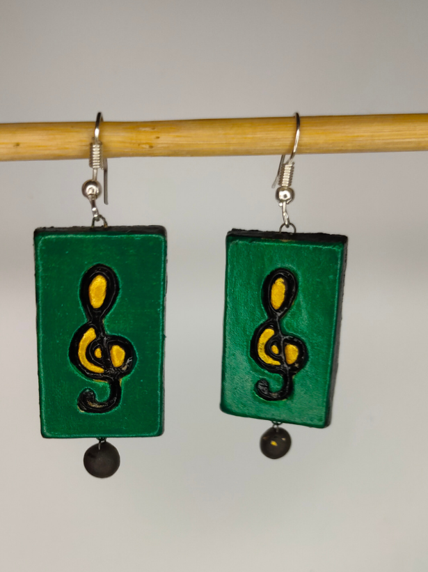 Set of 2 Multicolor Handcrafted Terracotta Clay Earrings