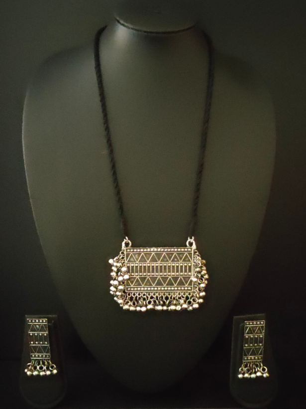 Oxidised Silver Necklace Set with Metal Beads and Thread Closure