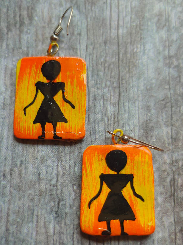 Vibrant Hand Painted Tribal Motifs Thread Closure Ceramic Necklace Set