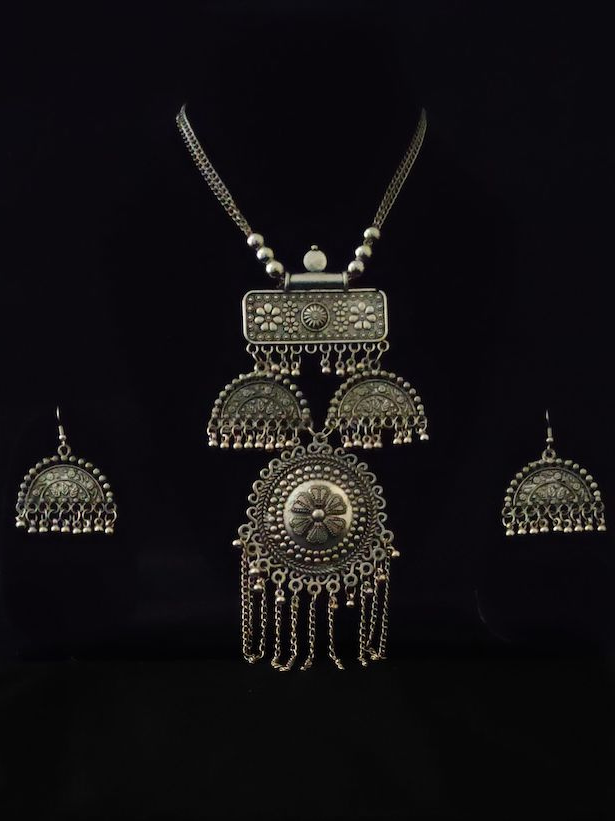 Long Chain Oxidised Silver Tribal Necklace Set