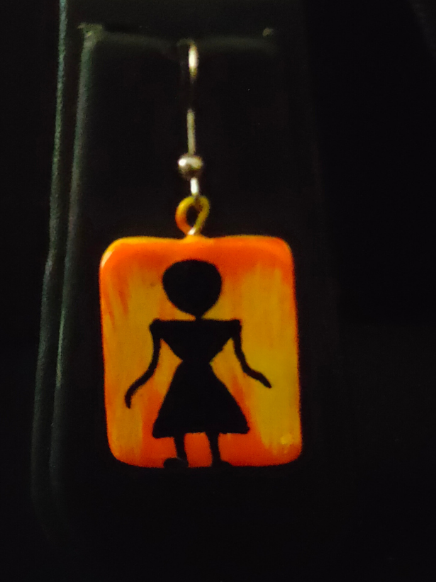 Vibrant Hand Painted Tribal Motifs Thread Closure Ceramic Necklace Set