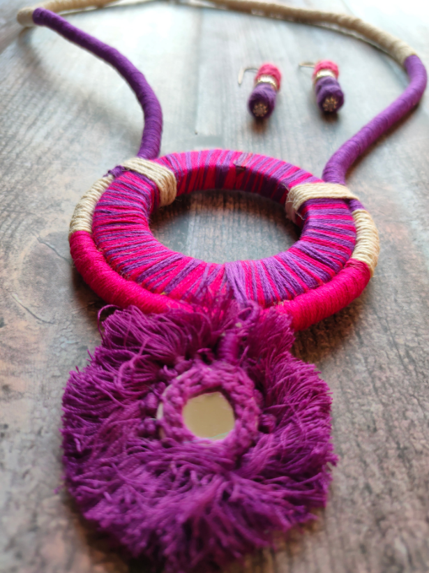 Fabric Beads and Thread Mirror Necklace Set