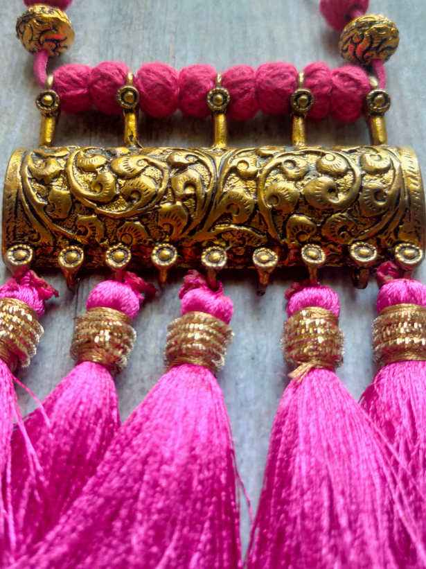 Pink Thread Closure Fabric Beads Antique Gold Finish Necklace Set with Peacock Detailing