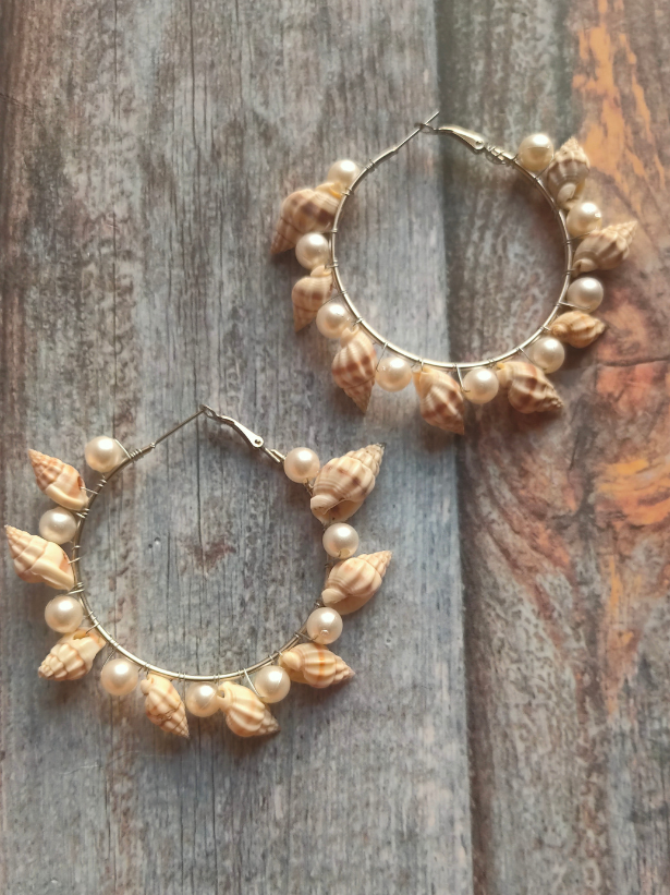 Pearls and Shells Hoop Earrings