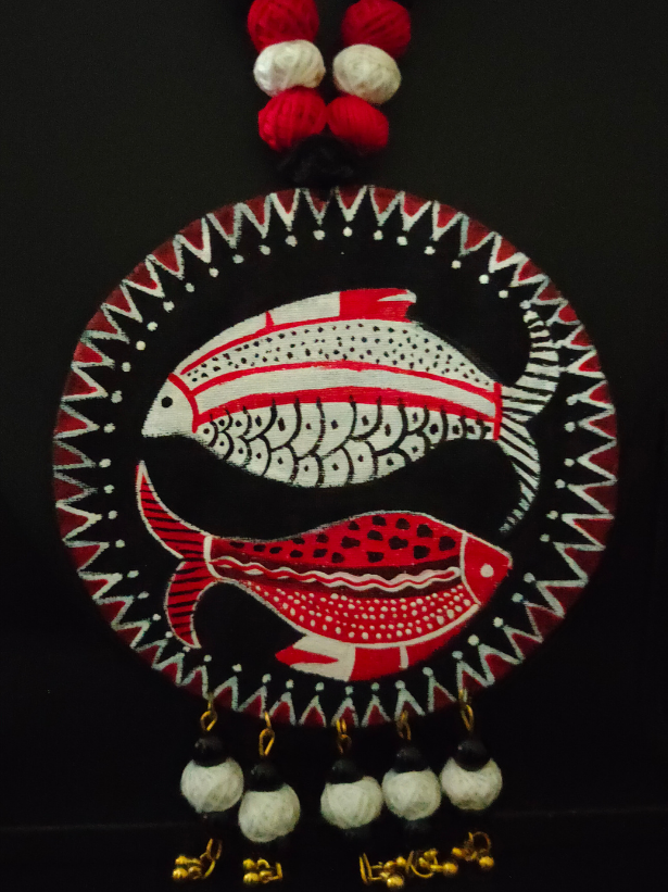 Hand Painted Fishes Fabric Necklace Set with Thread Closure