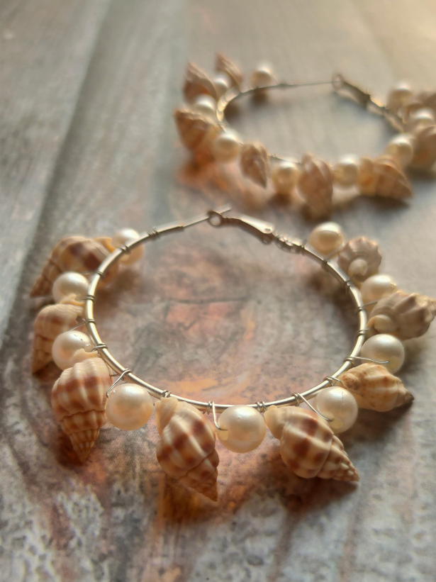 Pearls and Shells Hoop Earrings