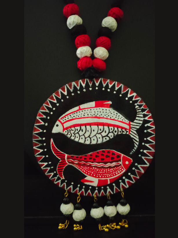 Hand Painted Fishes Fabric Necklace Set with Thread Closure