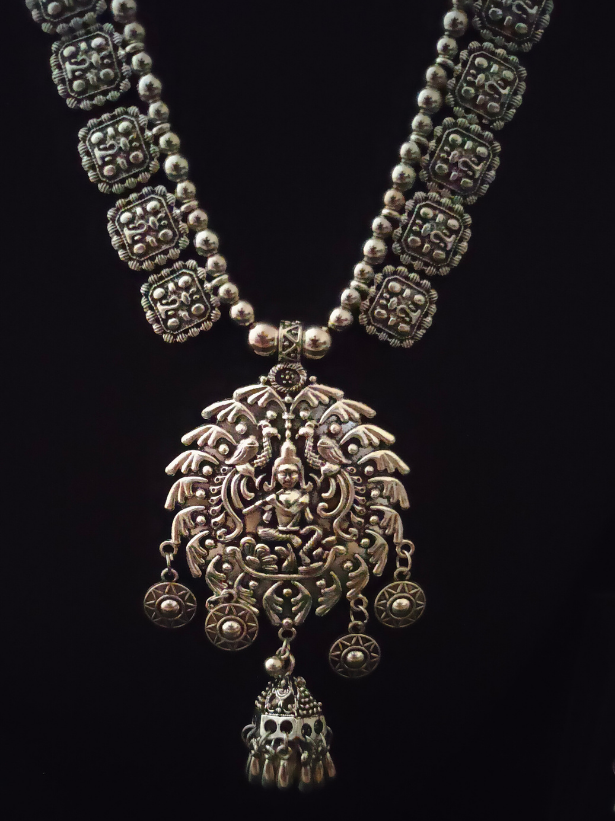 Elegant Long Chain Religious Motif Metal Necklace Set