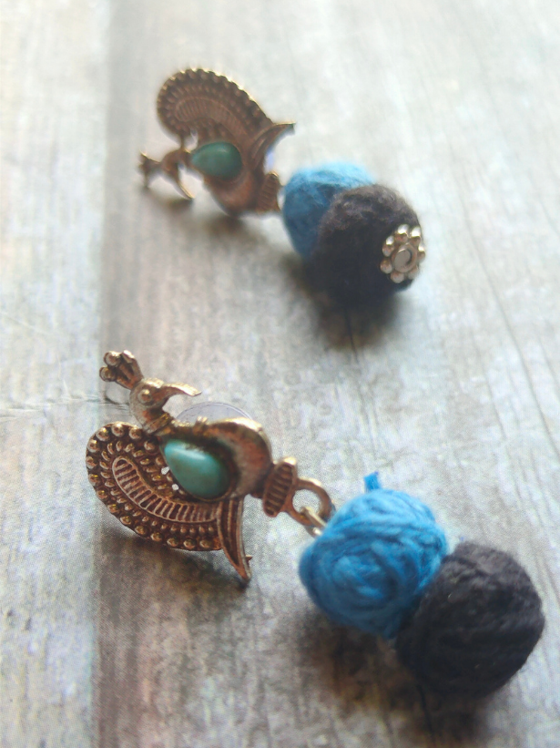 Statement Metal Pendant Fabric Beads Necklace Set