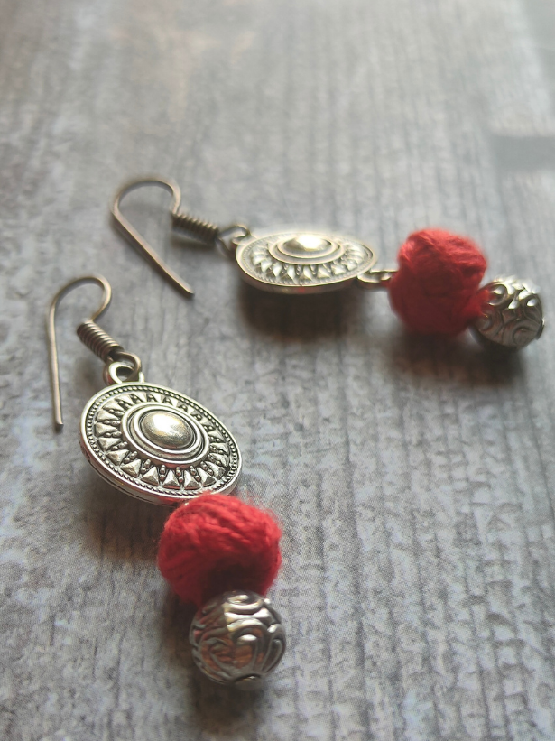 Fabric and Metal Work Statement Long Necklace Set