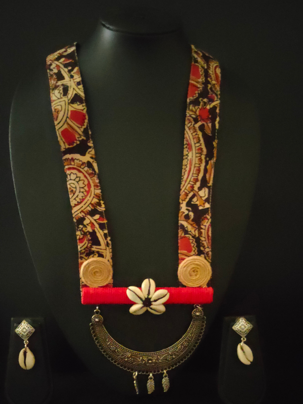 Kalamkari Fabric, Jute and Shells Statement Long Necklace Set