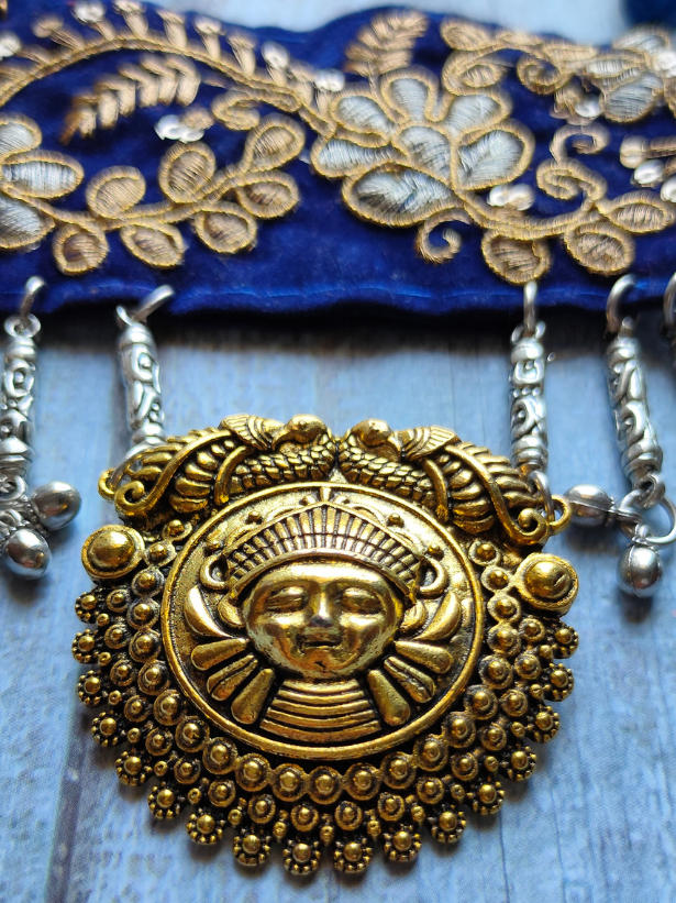 Zari Work Velvet Fabric Necklace Set with Padma Metal Pendant with Thread Closure
