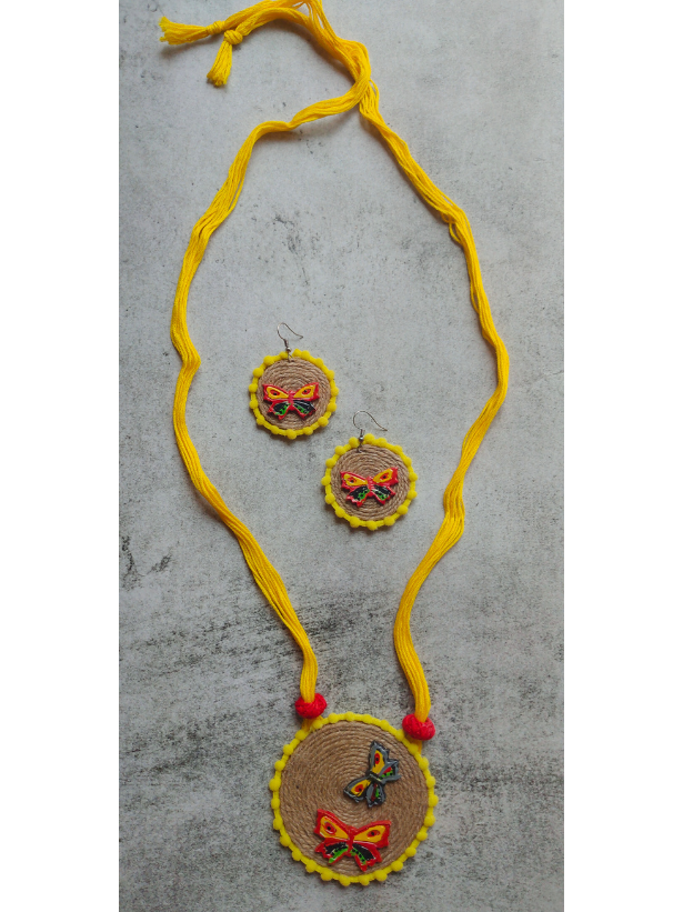 Handcrafted Jute and Fabric Necklace Set with Wooden Birds