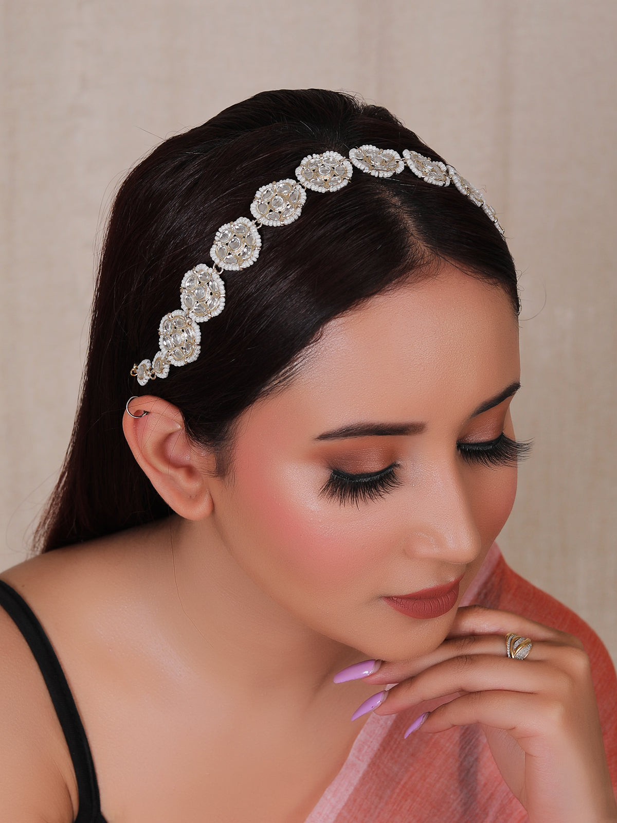 Circular Flower Motifs Kundan Stones Embedded Silver Toned Matha Patti