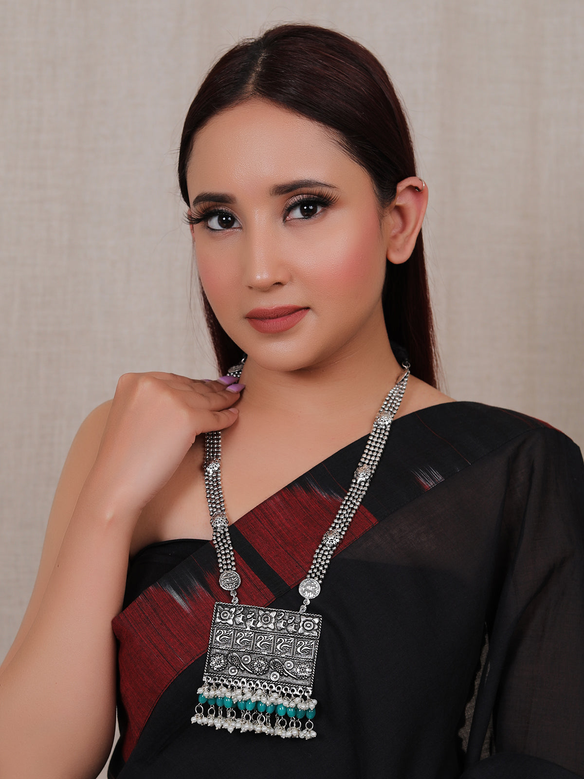 Adjustable Thread Closure Oxidised Finish Long Necklace