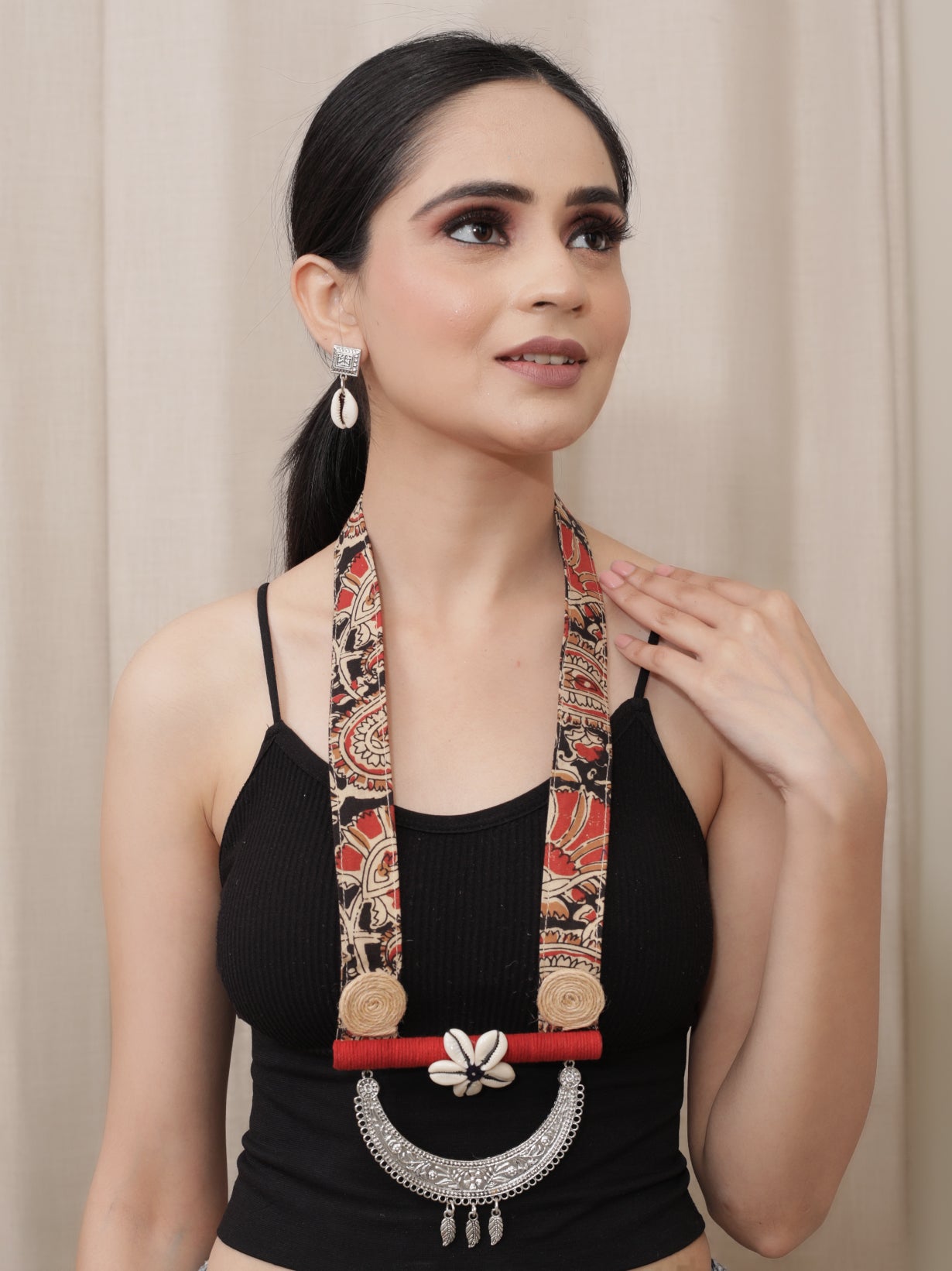 Kalamkari Fabric, Jute and Shells Statement Long Necklace Set