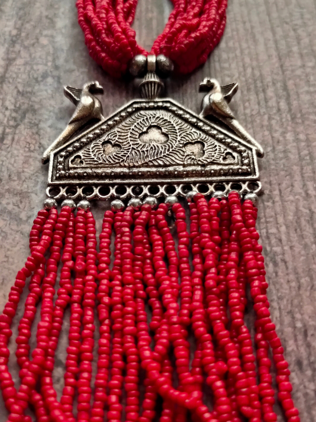 Red Multi Layer Beaded Strands Necklace with Metal Birds Pendant
