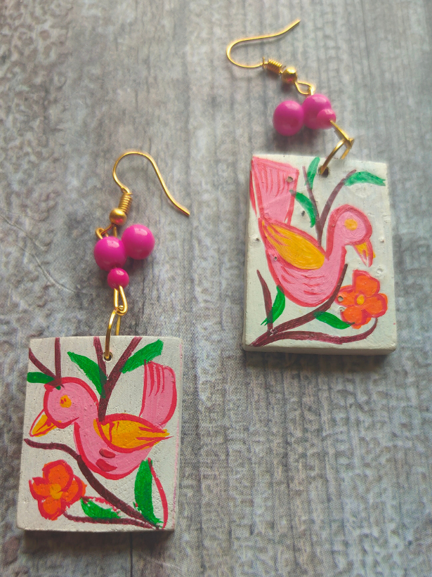 Hand Painted Birds Ceramic Necklace Set with Black Thread Closure