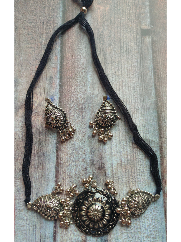 Oxidised Silver Metal Choker Necklace Set