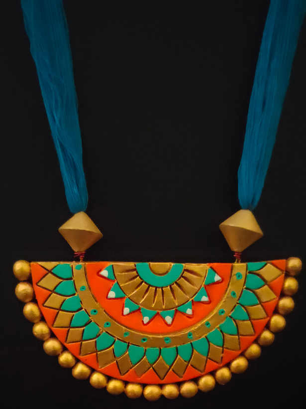 Blue Arc Shaped Terracotta Necklace Set