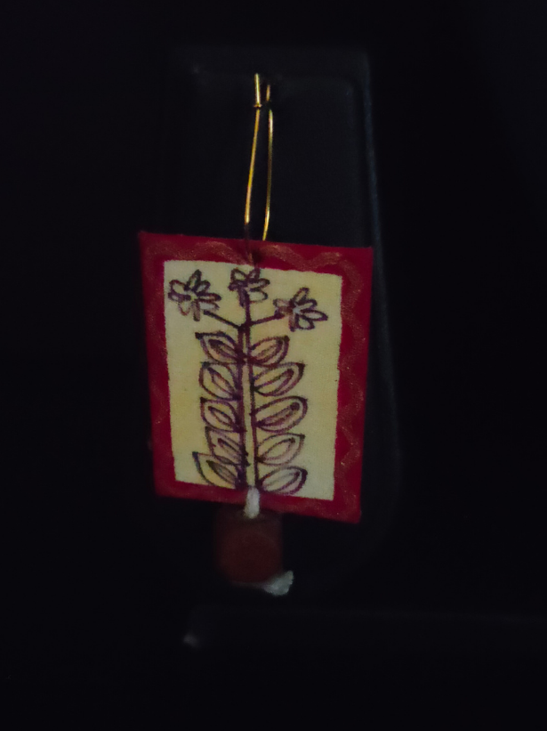 Hand Painted Birds Necklace Set with Jute and Thread Closure