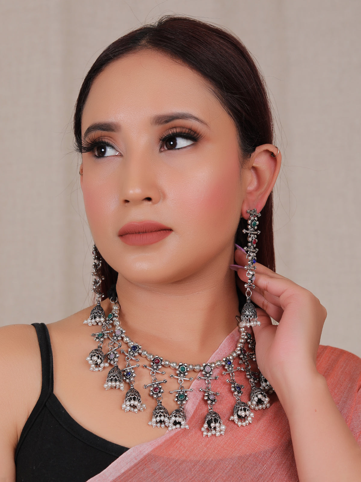 Multi-Color Stones Embedded Thread Closure Necklace Set with Long Dangler Earrings