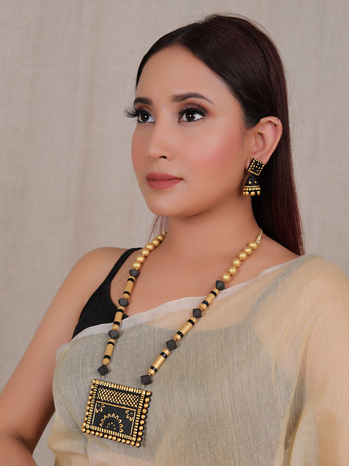 Black and Golden Beaded Terracotta Necklace