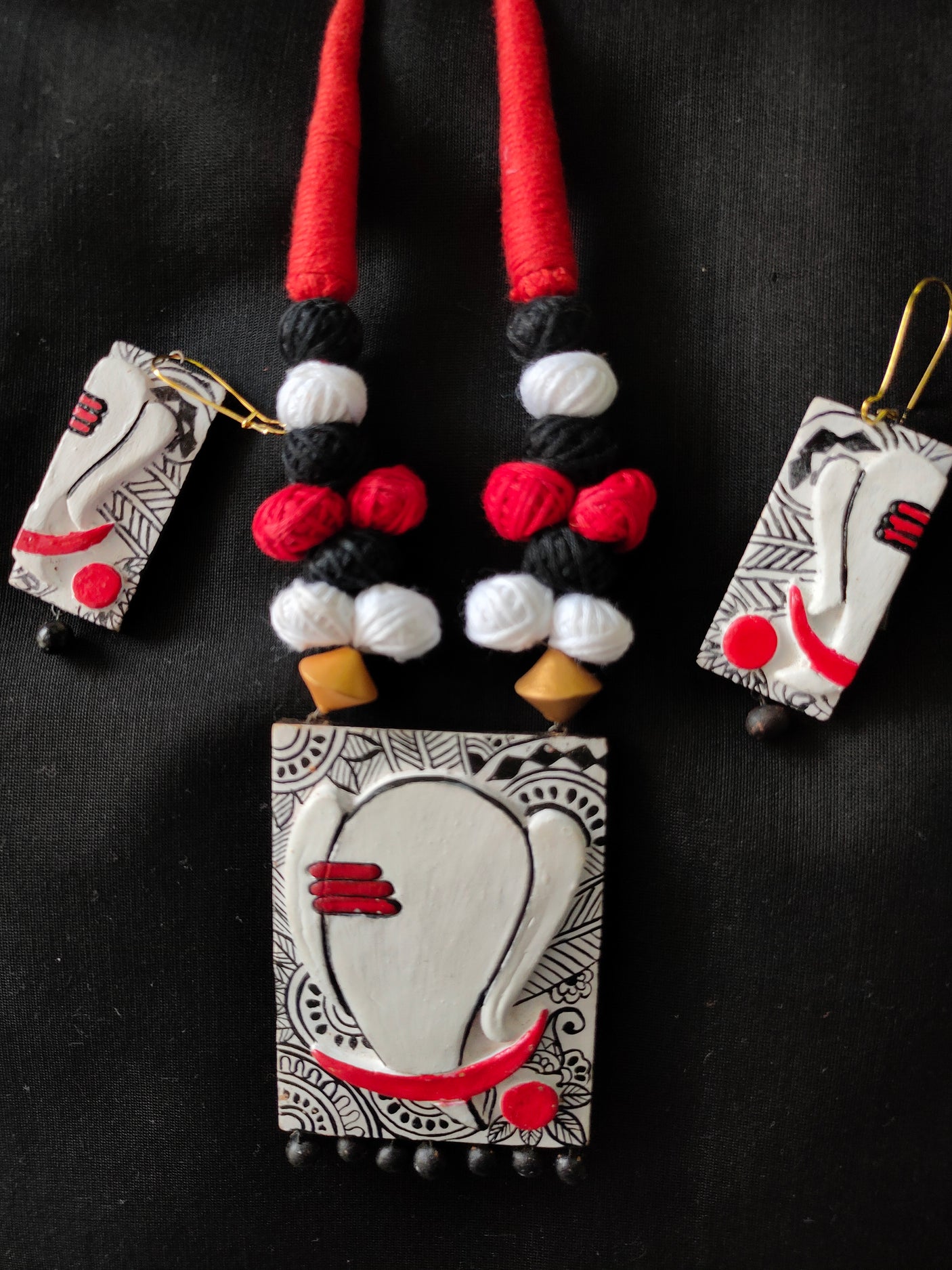 Ganesha Hand Painted Terracotta Necklace Set