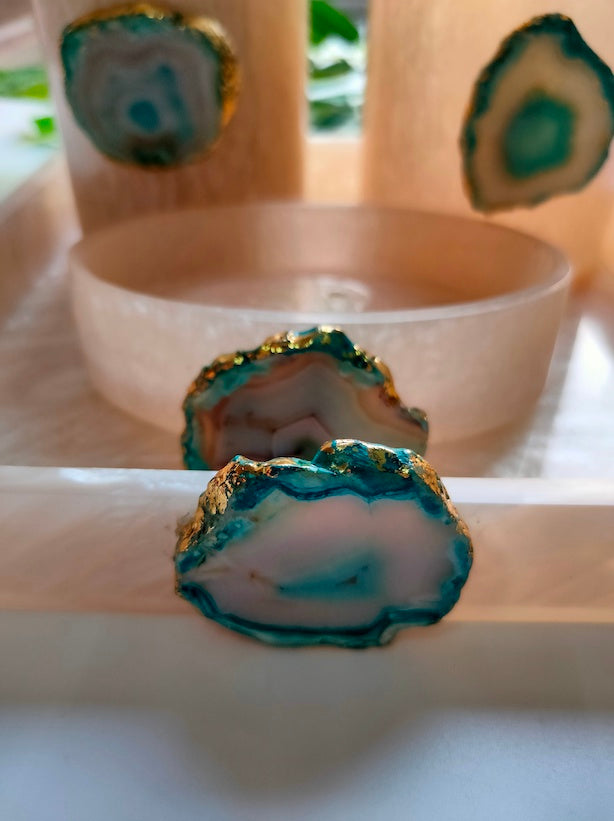 Set of 4 Premium Resin Bath Accessories - Soap Dispenser, Soap Tray, Brush Holder and Tray