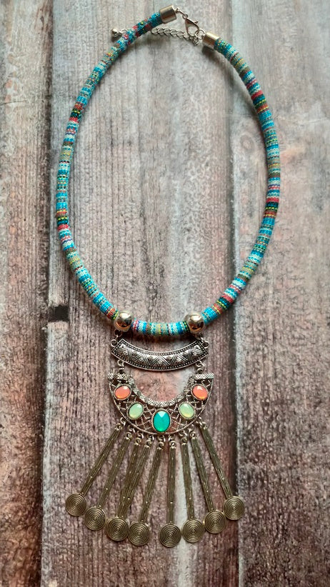 Hasli Necklace with Multi-Color Stones and Metal Danglers