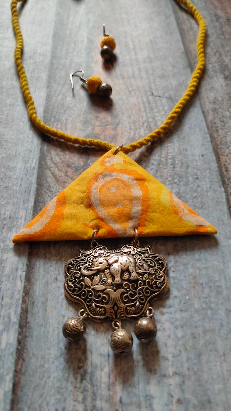 Sun Yellow Triangular Fabric Necklace Set with Metal Detailing