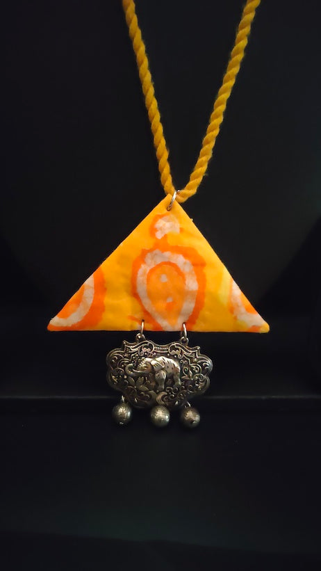 Sun Yellow Triangular Fabric Necklace Set with Metal Detailing