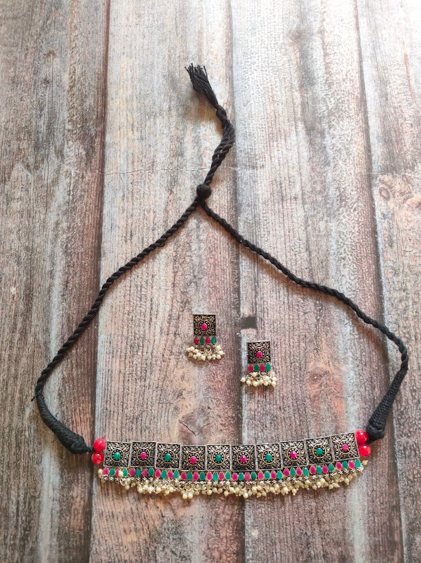 Multicolor Rhinestones Embedded Intricately Detailed Choker Necklace Set